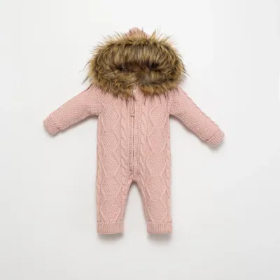 KÜRK DETAYLI KAPŞONLU TRİKO TULUM